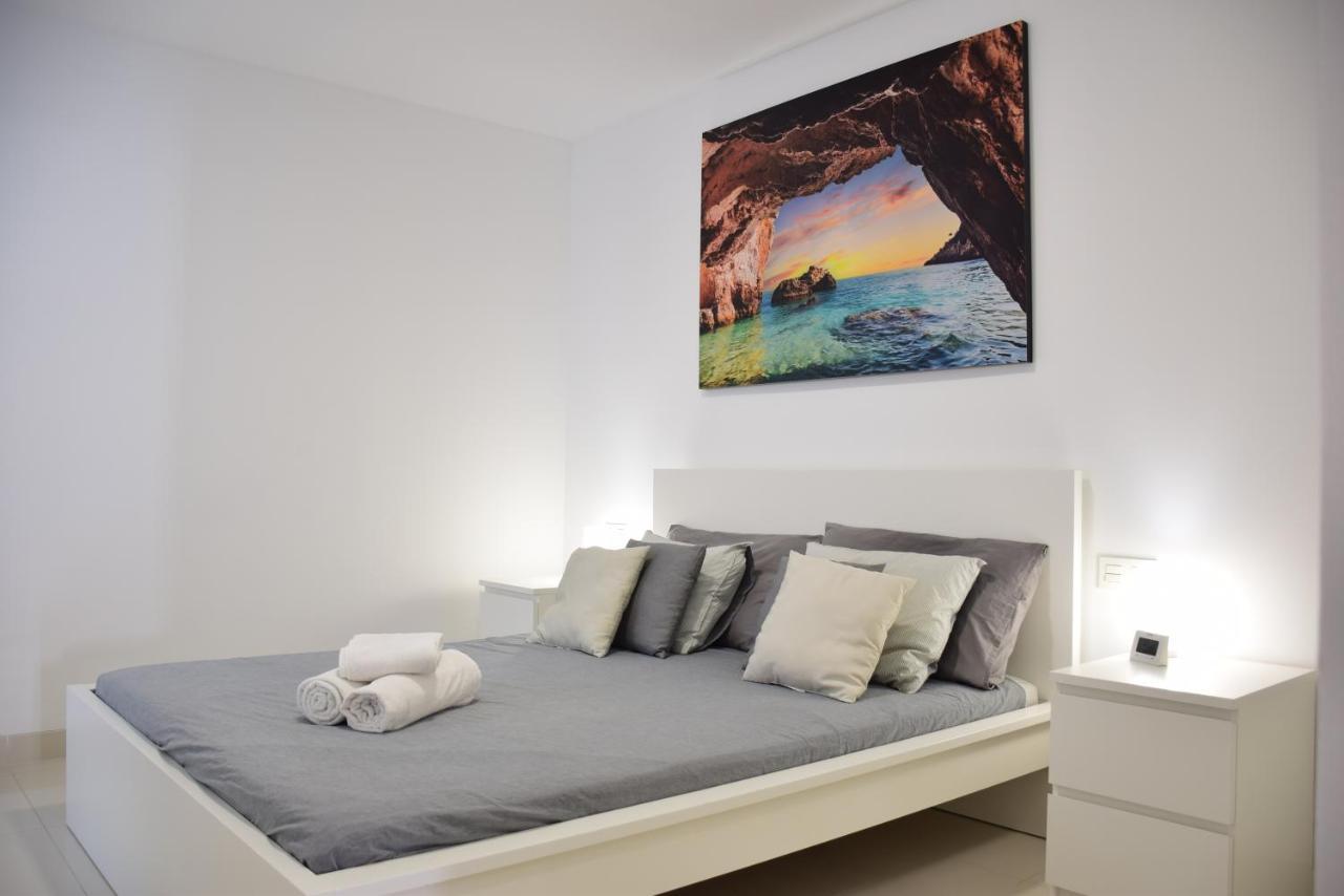Casa Brillante Apartment Playa de San Juan  Bagian luar foto